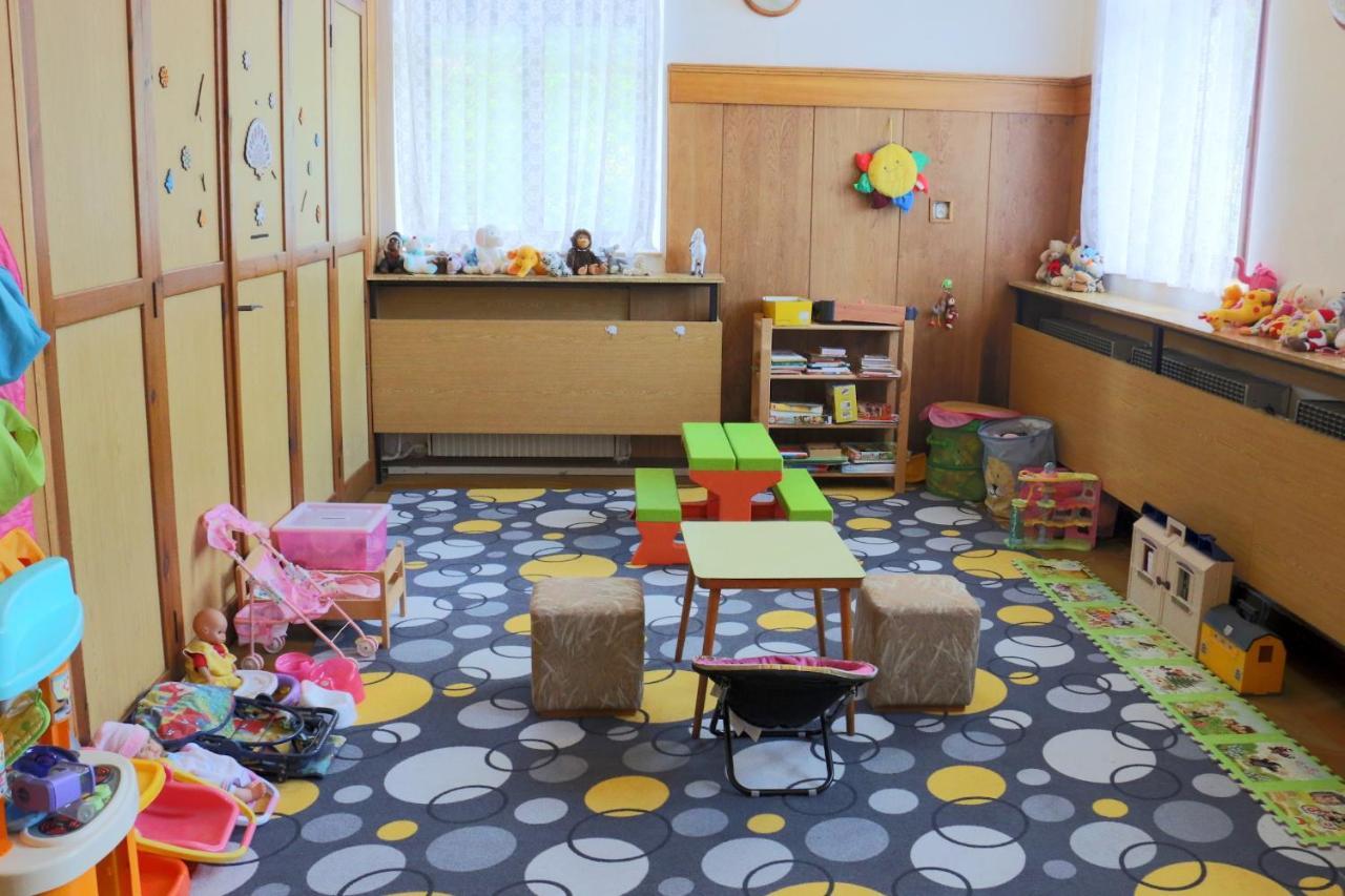 Hotel Maredis Kořenov エクステリア 写真