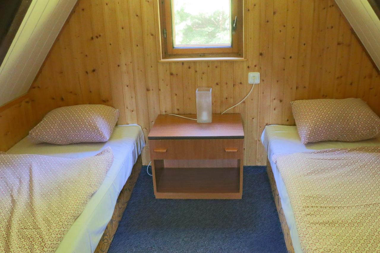Hotel Maredis Kořenov エクステリア 写真